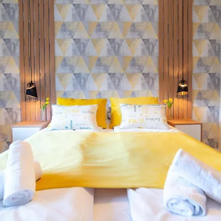 Olimpijska Kuca - A103 아파트